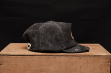 Load image into Gallery viewer, B TRUCKER CAP IV
