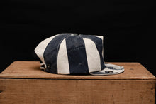 Load image into Gallery viewer, TRUCKER CAP

